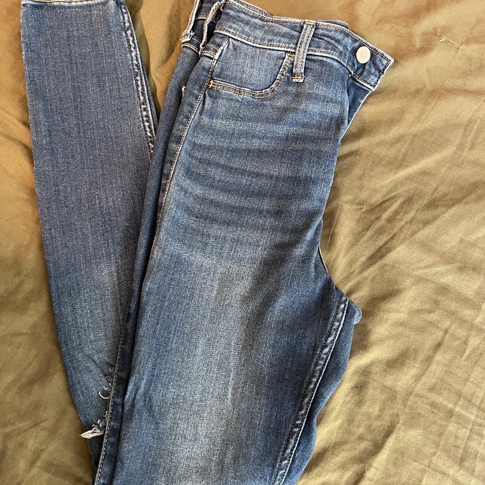 Hollis get skinny jeans